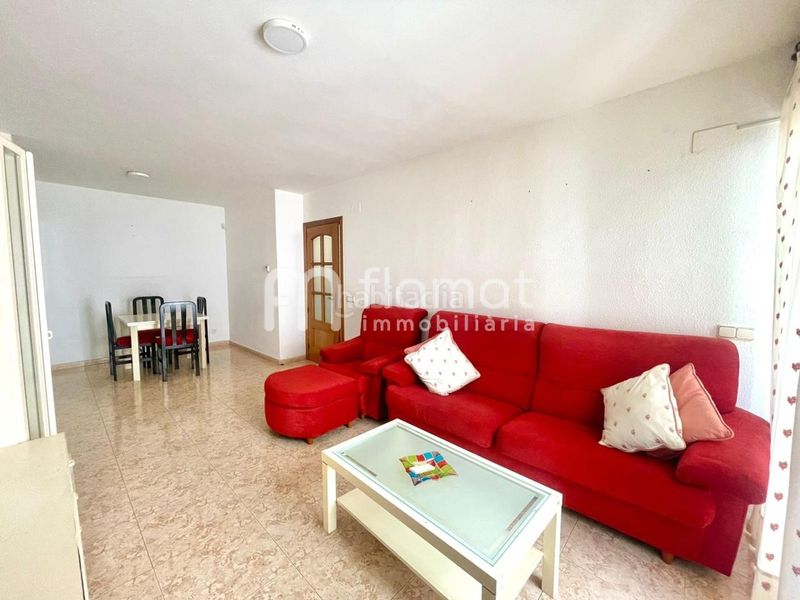 Foto 3f4e9f9f-50e6-414e-b50a-0b654de4287f. Pis a Centre Blanes