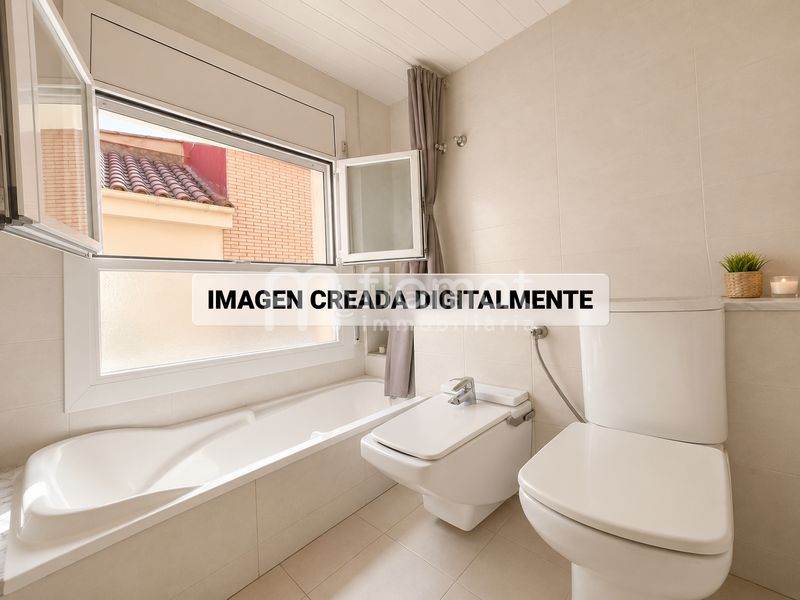 Foto 02377223-8435-4e47-94f1-23618a368b41. Casa a Centre Blanes