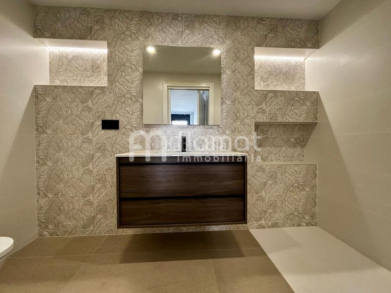 Foto 371726dd-c847-47ad-a22e-35fc2beb3628. Casa  en venta en Mont Ferrant-Joan Carles I Blanes