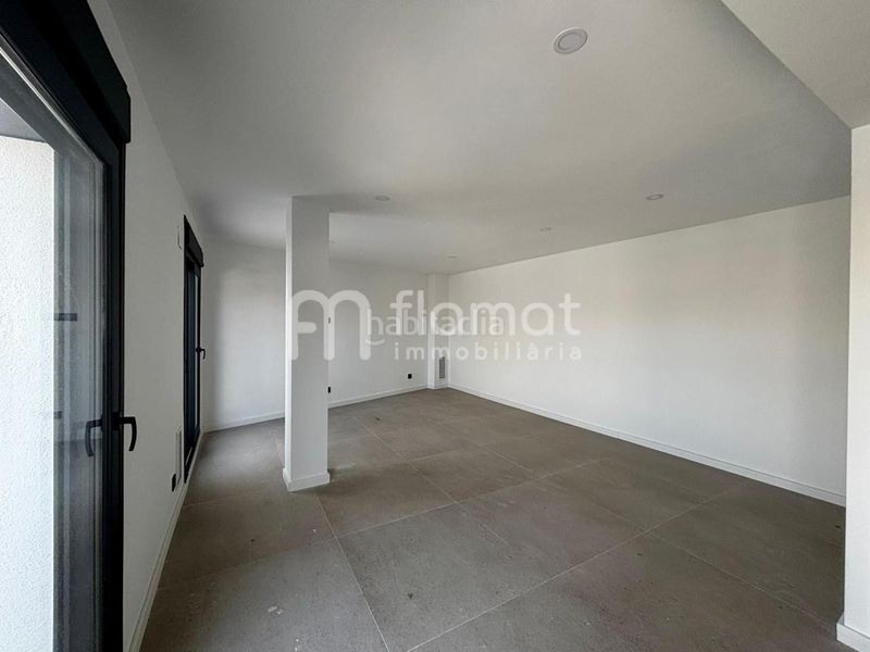 Foto 69263340-f291-46e5-98ec-6c94eb8ec981. Casa  en venta en Mont Ferrant-Joan Carles I Blanes