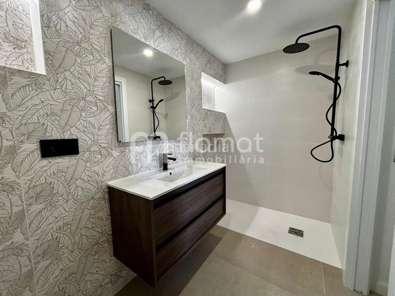 Foto 95085d32-efaf-4328-8974-7486e8978011. Casa  en venta en Mont Ferrant-Joan Carles I Blanes