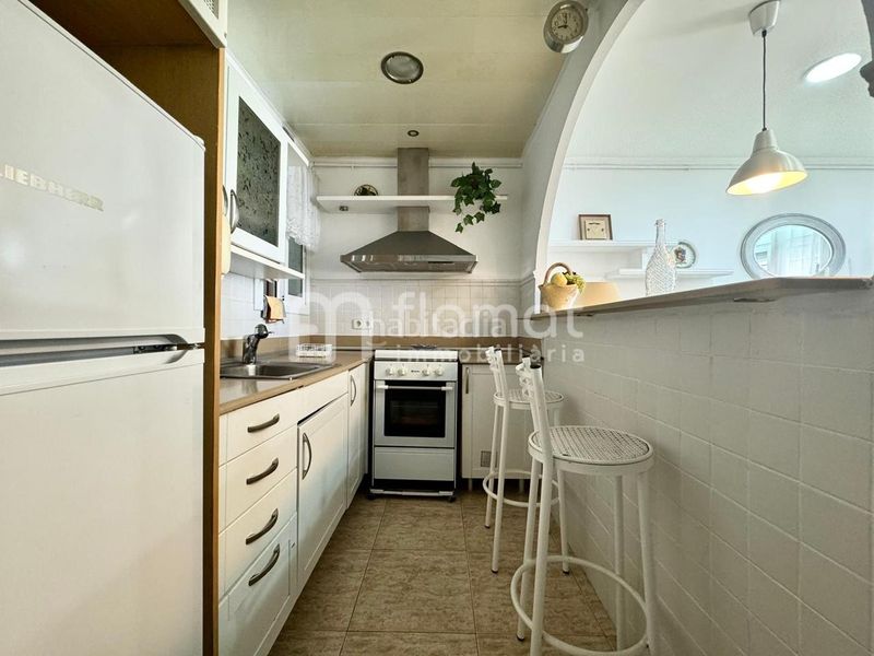 Foto dd9840c5-5714-4c32-88b0-86a2c562fa0a. Pis a Centre Blanes