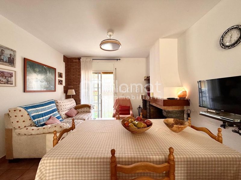 Foto 5451a529-9f13-4770-be73-6037198e1480. Pis a Mont Ferrant-Joan Carles I Blanes