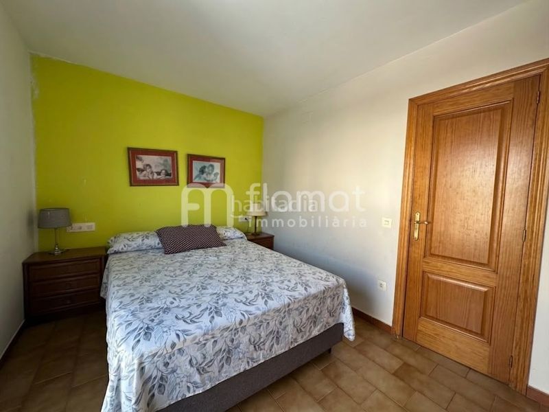 Foto c89a98e8-b7d8-4cf6-88ad-f9feb0c2e29a. Pis a Mont Ferrant-Joan Carles I Blanes