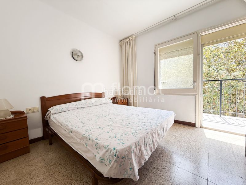Foto 65aa3850-7492-4f69-b7fb-7da76ba687bf. Pis a Els Pins Blanes