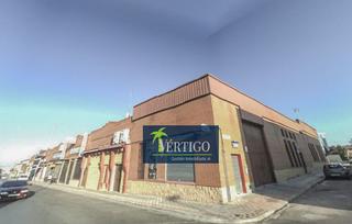 Industrial building  El garabato. Nave industrial en venta en polgono industrial  cadesa, 1 dormi