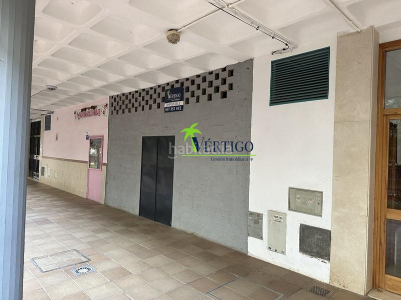 Foto 0e6059f0-1077-4cee-b91c-9a35ac080d23. Locale commerciale in mijail gorbachov 5 in Vista Azul - Consolación Dos Hermanas