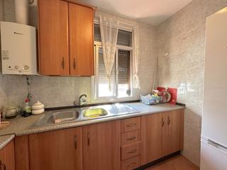 Maison à Reyes católicos 75. Casa en venta en avda. reyes católicos, 5 dormitorios.