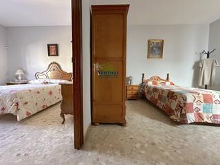 Casa  Barcelona 38. Casa en venta en lepanto, 6 dormitorios.