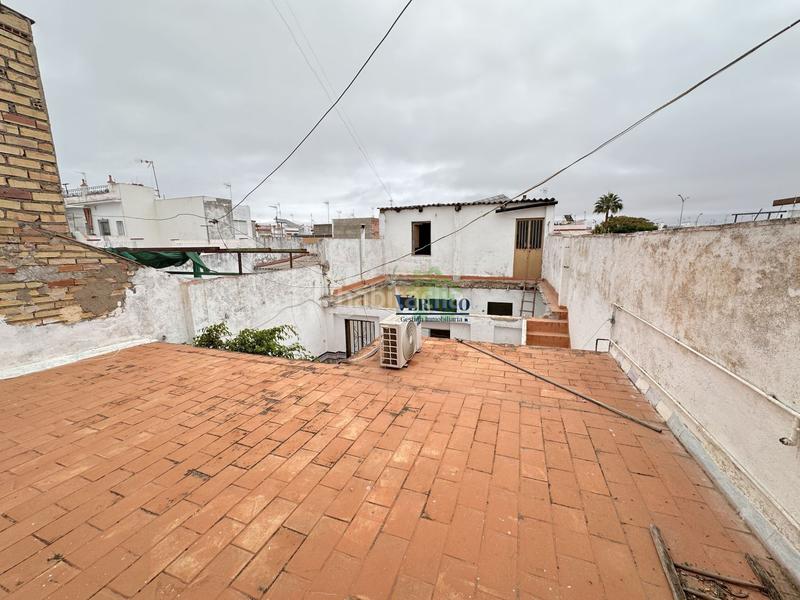 Foto ecaf0a26-6270-4c56-a47a-bb55293af02f. Haus in juan belmonte 37 in Vista Azul - Consolación Dos Hermanas