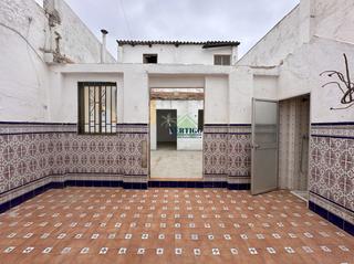 Casa en Juan belmonte 37. Casa en venta en vistazul, 3 dormitorios.