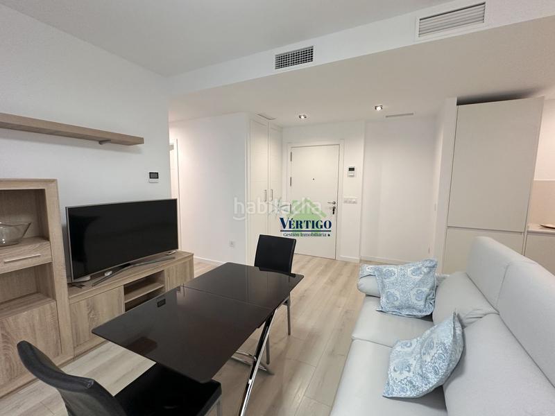 Foto 5b7303ce-e0a4-4e9e-81d8-70798bb1af9f. Location appartement dans felipe gonzález márquez 12 dans Dos Hermanas