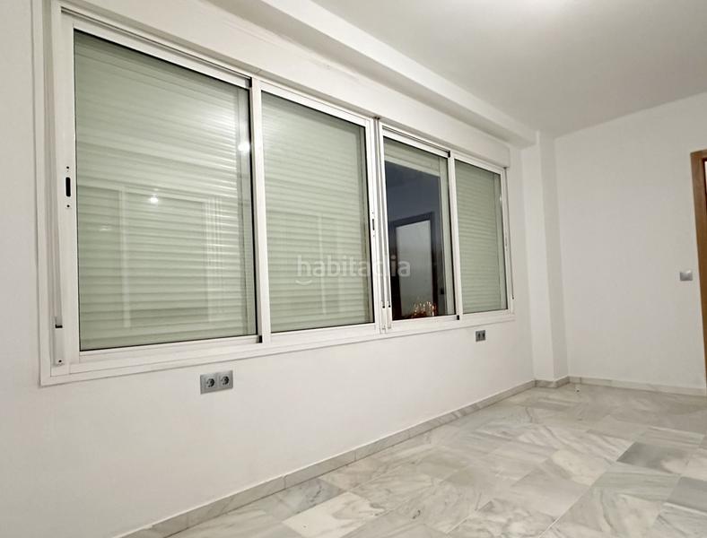 Foto 30ca7047-5b84-4113-83fd-d28c2b7d7308. Oficina a españa 116 a Vista Azul - Consolación Dos Hermanas