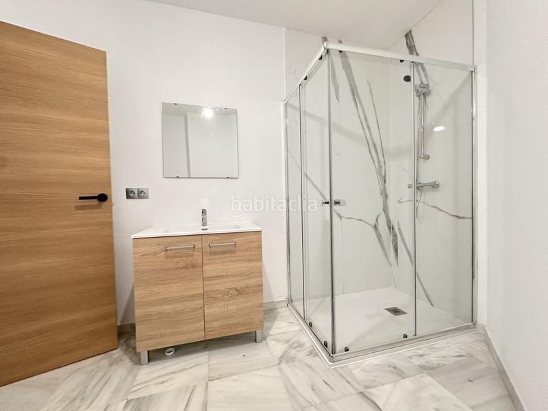 Foto a431cfa7-d27f-49d2-ac41-ef97d0ea9bdb. Oficina a españa 116 a Vista Azul - Consolación Dos Hermanas