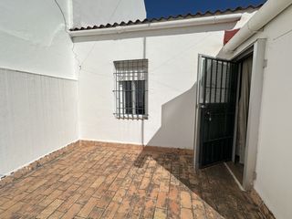 Casa en Reyes católicos 75. Tu hogar te espera en reyes católicos!!!