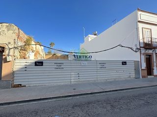 Terreny residencial a Calle calderón de la barca 7. Inversión