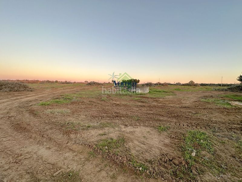 Foto c6eb5868-3657-4421-ab7b-ee9e7bd7d4c7. Terreno residenziale in calle huerta de la marquesa 3 in Alcalá de Guadaira