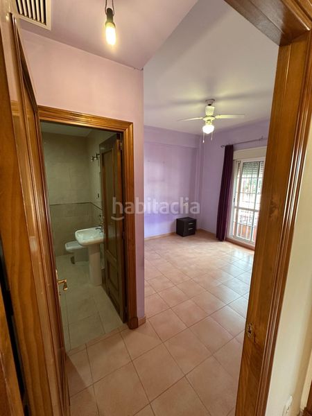 Foto faab9252-b172-40d0-9c05-58a0e4984c3e. Casa en calle alonso quijano 32 marquesado en El Arenal - La Pólvora Dos Hermanas