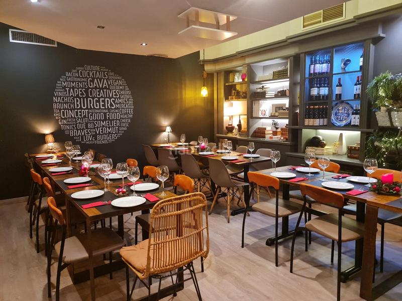 Foto 16ab67e2-ea09-40a9-800a-34eabdff4c3d. Transfer business premise with heating in Centre-Estació Gavà