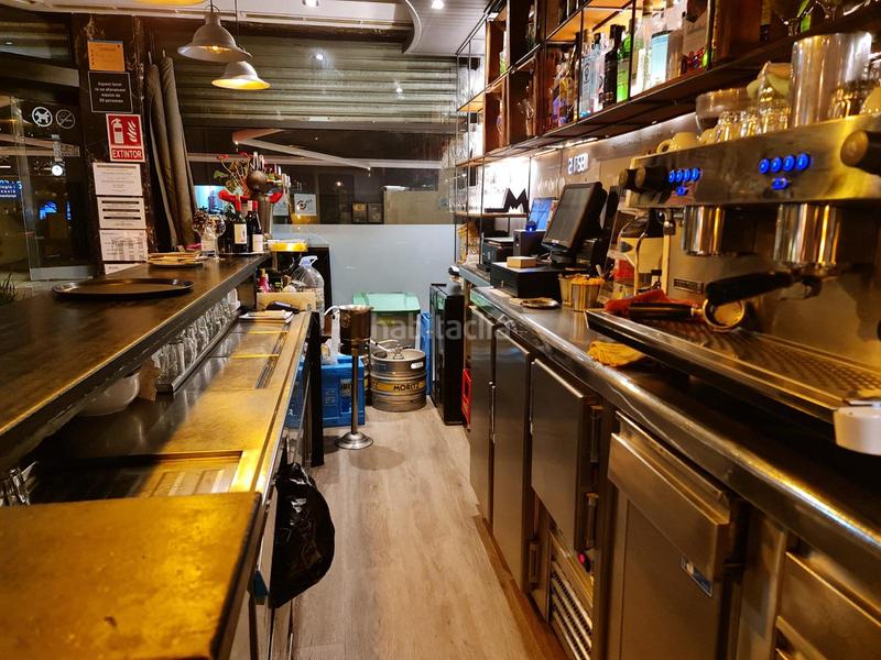 Foto 24c7ab61-8cab-4efa-b5fb-1cc5c29f46e2. Umzug geschäftsraum mit heizung in Centre-Estació Gavà