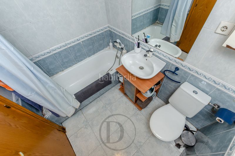 Foto 3230e81a-0032-4ab0-a852-2b16efb2181d. Pis amb calefacció aparcament a Barri del Centre Terrassa