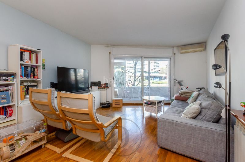 Foto 4899a393-ed78-4a74-a987-d2fab9df0fb1. Pis amb calefacció aparcament a Barri del Centre Terrassa