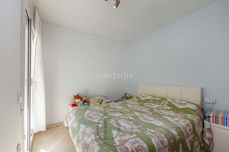 Foto 917c9842-d5cf-484b-8a09-5b4ee130ae2b. Pis amb calefacció aparcament a Barri del Centre Terrassa