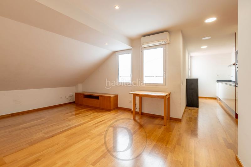 Foto 449343c1-d6d4-4aed-b43c-0d21413a4abf. Dúplex amb calefacció aparcament a Sant Ramon - Maternitat Barcelona