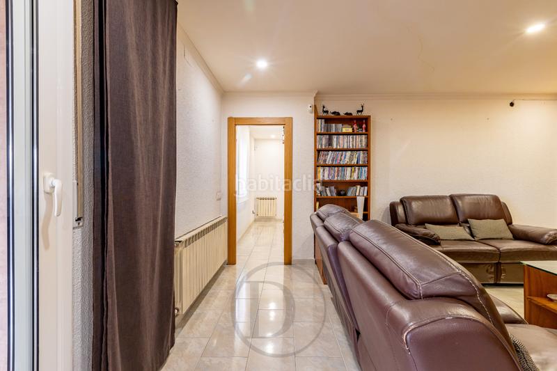 Foto 49d4c958-b018-4240-8e73-2b120e7c1922. Dúplex amb calefacció aparcament a Sant Ramon - Maternitat Barcelona