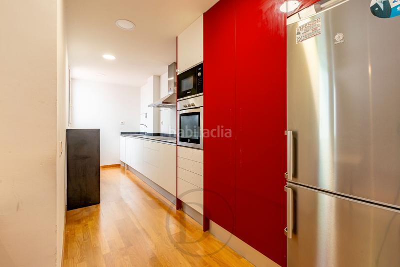 Foto 7e13d6c9-5f6f-4c20-9ef5-a879335d0034. Dúplex amb calefacció aparcament a Sant Ramon - Maternitat Barcelona