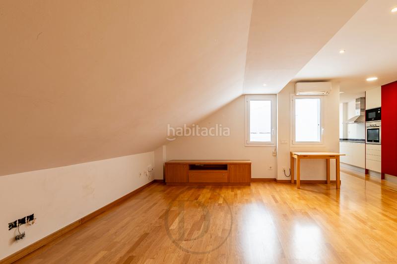 Foto 8c8e4a31-2fd9-4a64-a3fe-d26abf8c0108. Dúplex amb calefacció aparcament a Sant Ramon - Maternitat Barcelona