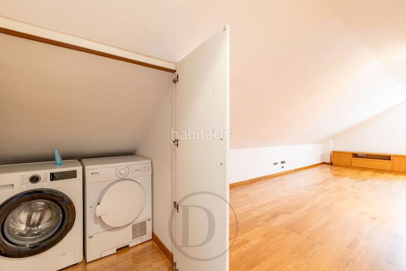 Foto a4295b44-0700-4048-887d-43b87dfae3c3. Dúplex amb calefacció aparcament a Sant Ramon - Maternitat Barcelona