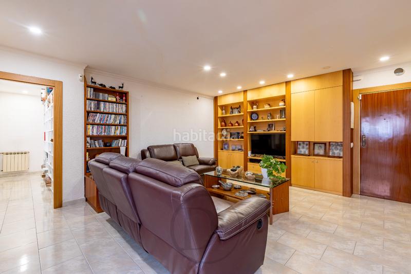 Foto d3558d0b-a66d-454c-87a7-8673dd9f55bb. Dúplex amb calefacció aparcament a Sant Ramon - Maternitat Barcelona