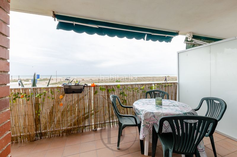 Foto e63f2b2d-4aab-4994-8418-9e2a1ef1af24. Pis amb calefacció piscina a Lluminetes Castelldefels