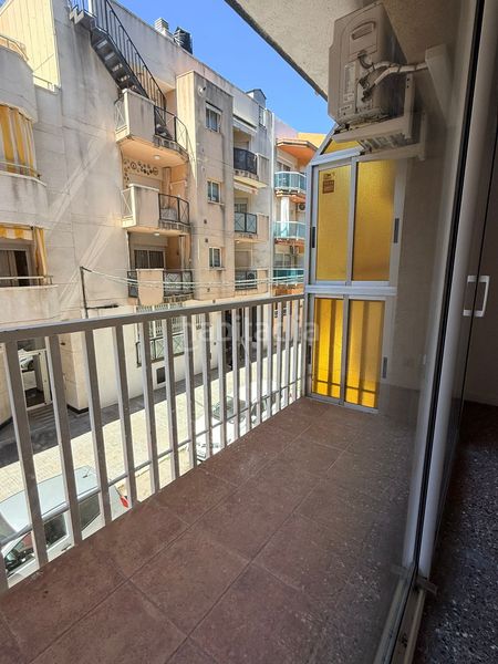 Foto 52d7e46d-53b6-433e-9a3e-bde9631d9499. Pis amb aparcament a Calafell platja Calafell