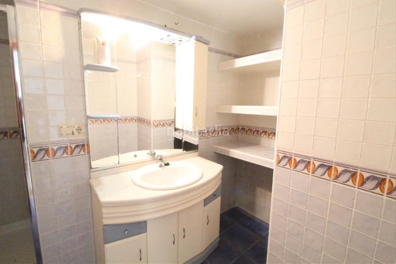 Foto 063c196d-7758-4115-a058-b698b567ba68. Dúplex a Puerto Marina Benalmádena