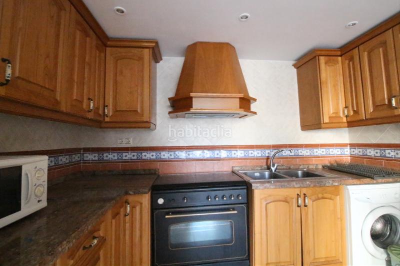 Foto 2a1a5ddd-bc96-4f9f-840f-13de10a01530. Dúplex a Puerto Marina Benalmádena