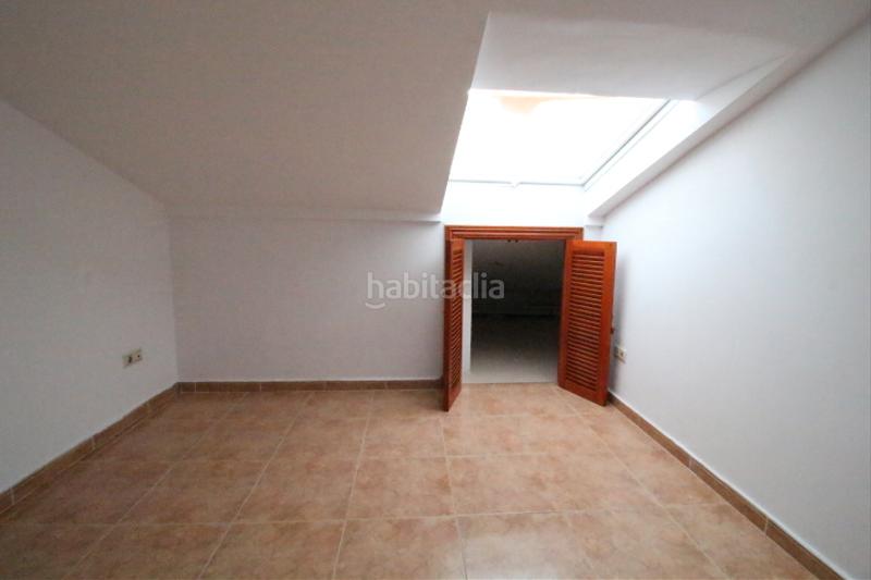 Foto b7d310a2-05d4-4782-b26c-4d0e958adb8b. Dúplex a Puerto Marina Benalmádena