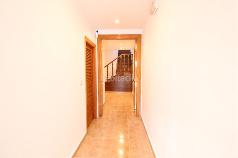 Foto 27799eed-77ec-4571-b931-4157bb6634aa. Dúplex amb xemeneia a Puerto Marina Benalmádena