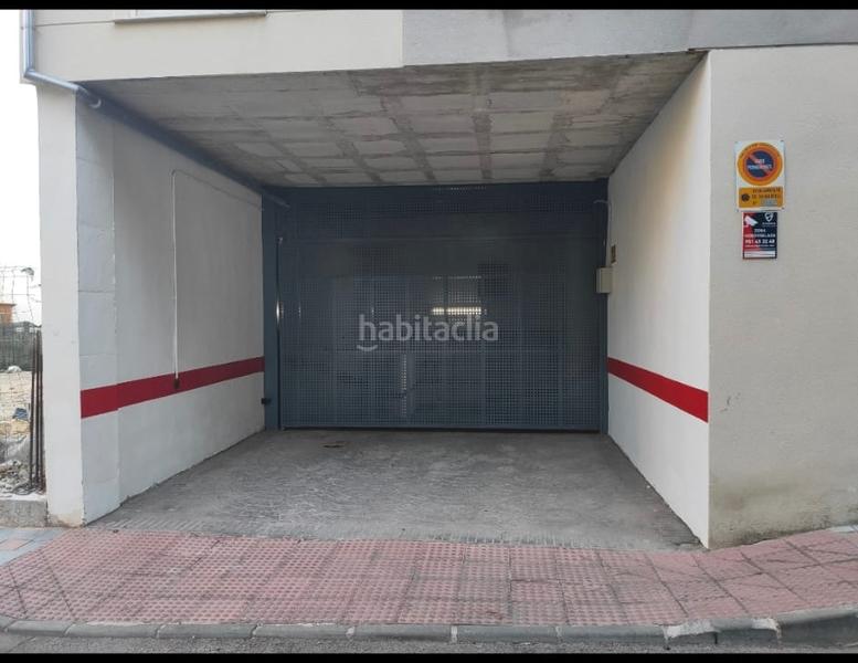 Foto 7916a273-f518-4a73-b408-26a602f0f2d4. Affitto posto auto in calle skandia 6 in Los Boliches Fuengirola