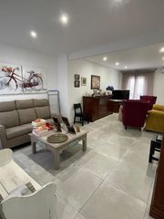 Etagenwohnung en Sta. Marina - San Andr�s - San Pablo - San Lorenzo. Piso en venta san andres