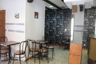 Location Local commercial à Glorieta de cisneros 2. Local glorieta cisneros