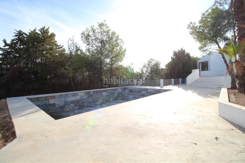 Foto 94535807-4fd3-4082-8451-e33e27433275. Chalet with fireplace parking pool in Valtocado - La Alquería - La Atalaya Mijas