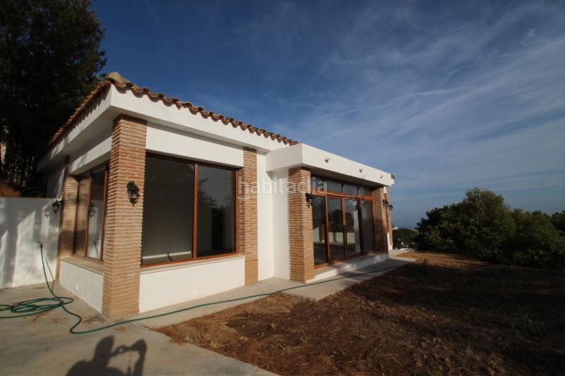 Foto cf73e804-dce3-4cb4-a417-0e4f56d49421. Chalet with fireplace parking pool in Valtocado - La Alquería - La Atalaya Mijas