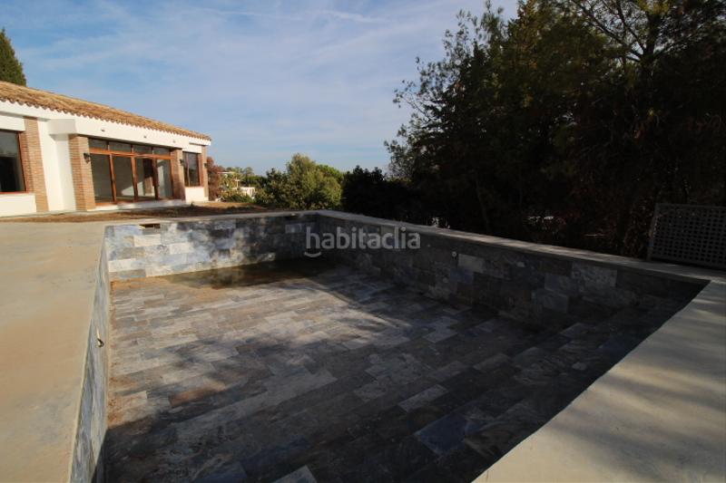 Foto ebd7897e-0140-44aa-af67-690afce123b4. Chalet with fireplace parking pool in Valtocado - La Alquería - La Atalaya Mijas