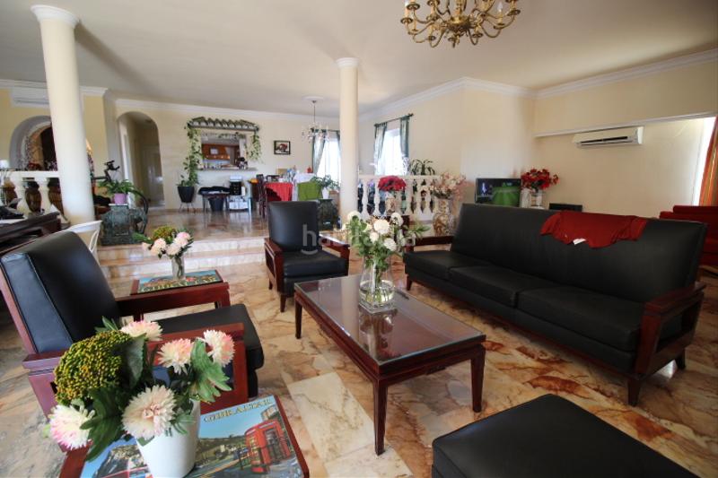 Foto 3d587241-6d5f-4bd5-b3dc-efa7cbe13bec. Chalet casa independiente en venta en Torreblanca del Sol en Fuengirola
