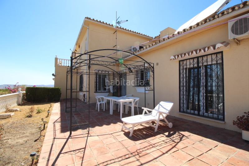 Foto 54a6bd5f-6a0e-4c39-94f5-646a0032b755. Chalet casa independiente en venta en Torreblanca del Sol en Fuengirola