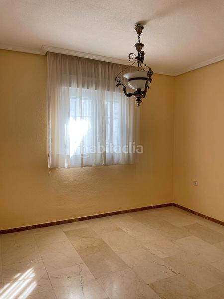 Foto ecbae058-231a-4304-a637-264e8ce91b85. Piso  en avenida de medina azahara en Ciudad Jardín - Zoco Córdoba