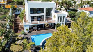 Chalet in Carrer del plataner