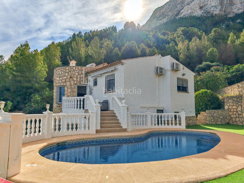 Foto 0a69f145-27e7-4888-950b-c9c1b5bffcf3. Chalet in carrer de learco in La Pedrera-Vessanes Dénia